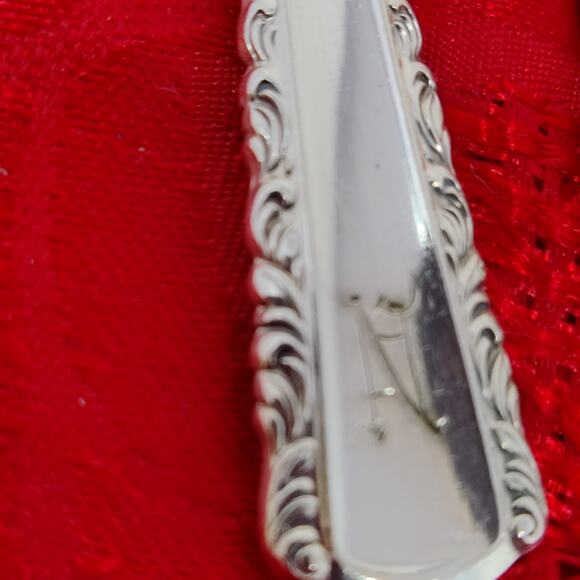 8X BS MAY QUEEN by Holmes & Edwards Silver Plate Butter Jam Spreaders - Picture 8 of 15